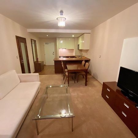 Golden Fish Apartmany Xia Plzeň Exterior foto