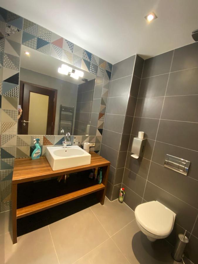 Golden Fish Apartmany Xia Plzeň Exterior foto