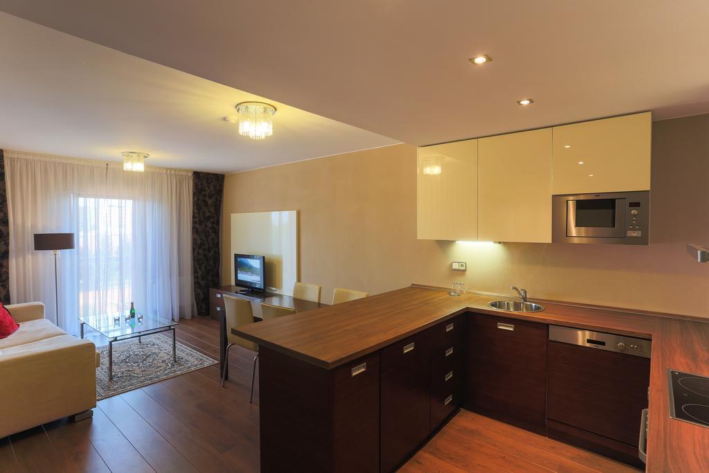 Golden Fish Apartmany Xia Plzeň Exterior foto